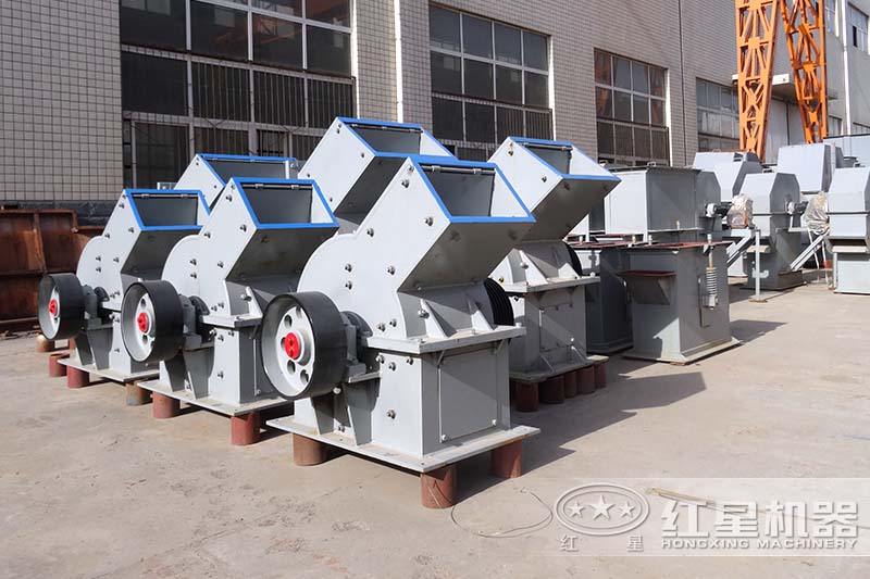 小型錘式破碎機型號參數(shù)表，報價是多少？