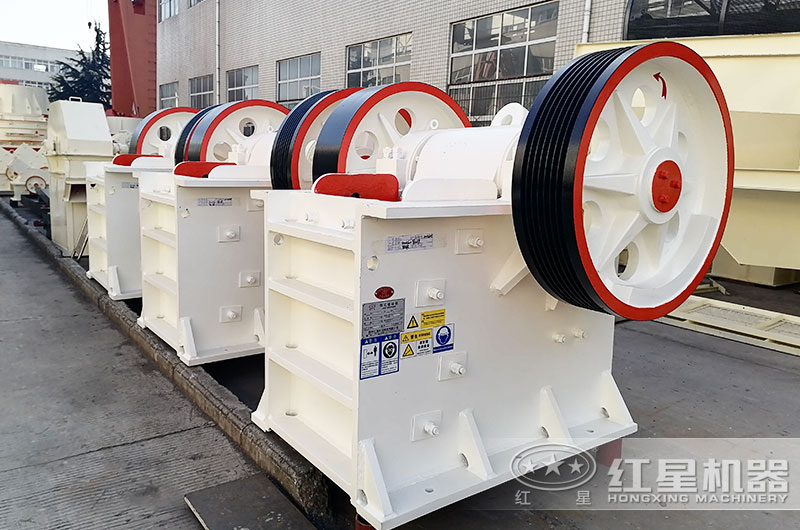 250x400破碎機(jī)一天生產(chǎn)多少？配多大電機(jī)？各項(xiàng)技術(shù)參數(shù)